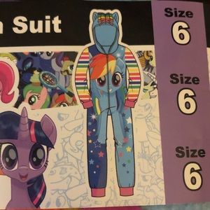 NWT MLP kids hooded blanket sleeper size 6